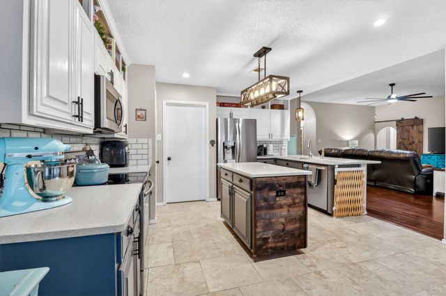 7926 Rattlers Court, Arlington, TX 76002