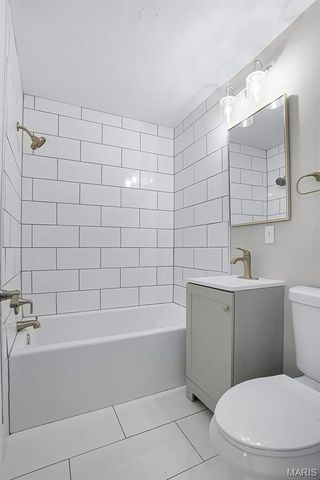 2519 S 9th Street, St Louis, MO 63104