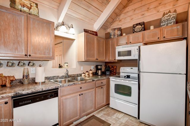 5792 W PINE Cove, Prescott, AZ 86305