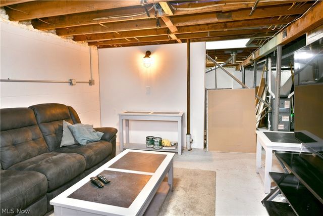 1833 Cleveland Street, Salem, OH 44460