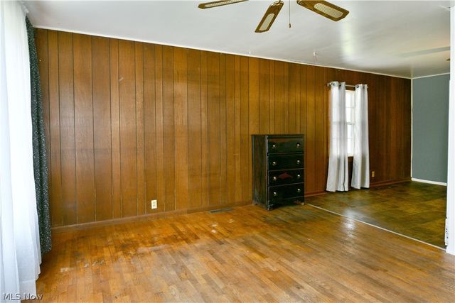 1833 Cleveland Street, Salem, OH 44460