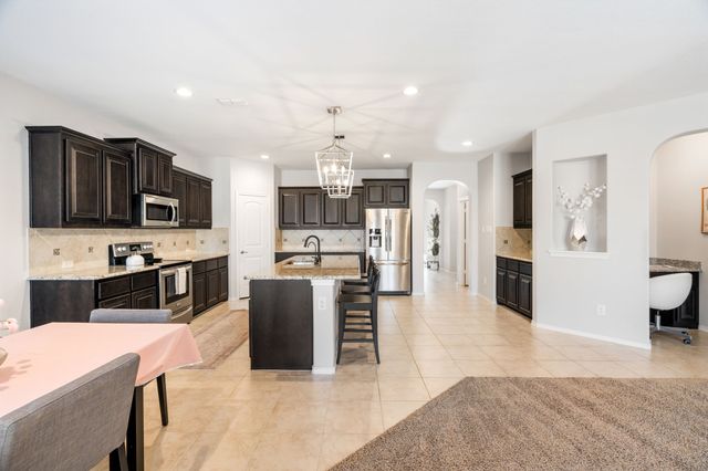11312 Gold Canyon Drive, Fort Worth, TX 76052