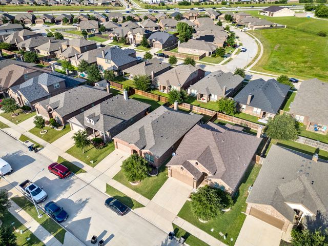 11312 Gold Canyon Drive, Fort Worth, TX 76052