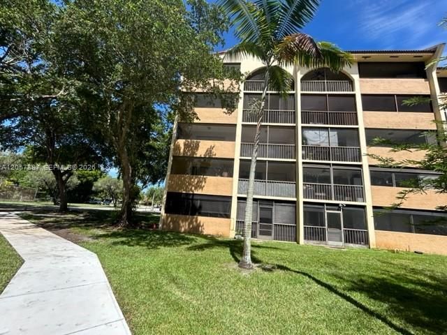 3905 N Nob Hill Rd 312, Sunrise, FL 33351