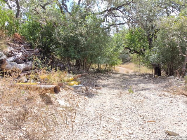 1803 Tiptop St, San Antonio, TX 78253