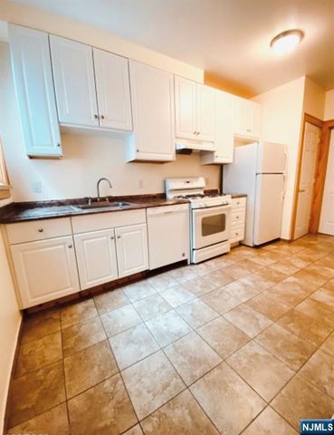1109 Main Avenue 5, Clifton, NJ 07011