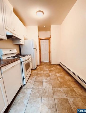 1109 Main Avenue 5, Clifton, NJ 07011