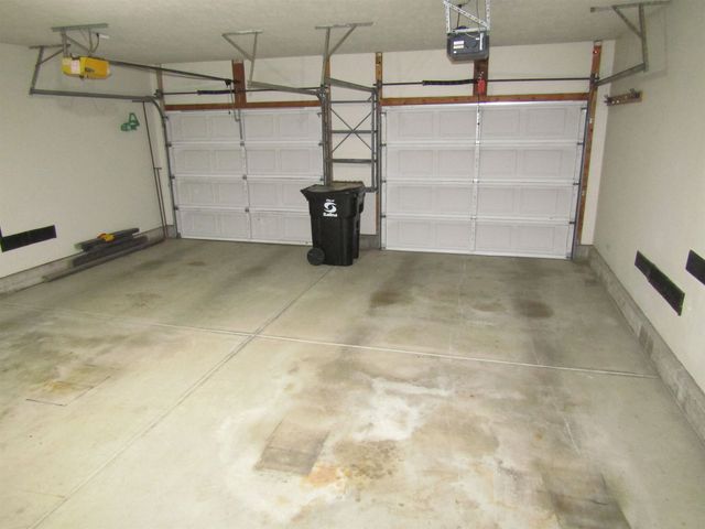 160 S Estates Dr., Salina, KS 67401