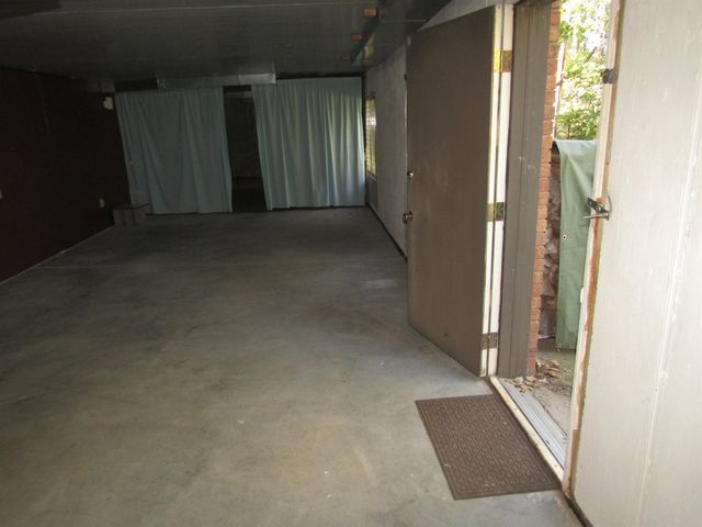 160 S Estates Dr., Salina, KS 67401