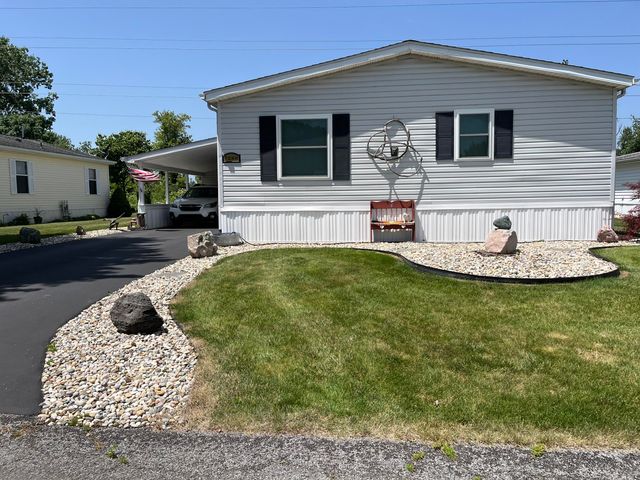 7286 Oak Brook Circle, Portage City, MI 49002