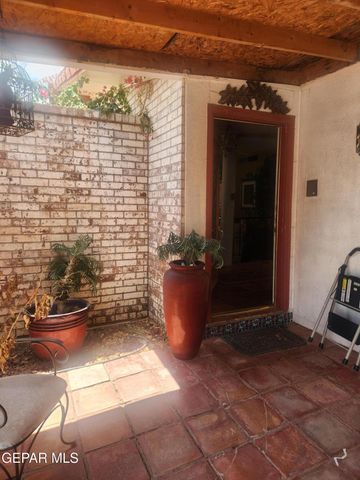 11001 DON JANUARY Drive, El Paso, TX 79935