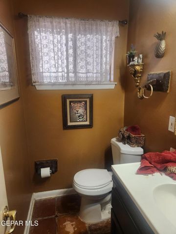 11001 DON JANUARY Drive, El Paso, TX 79935