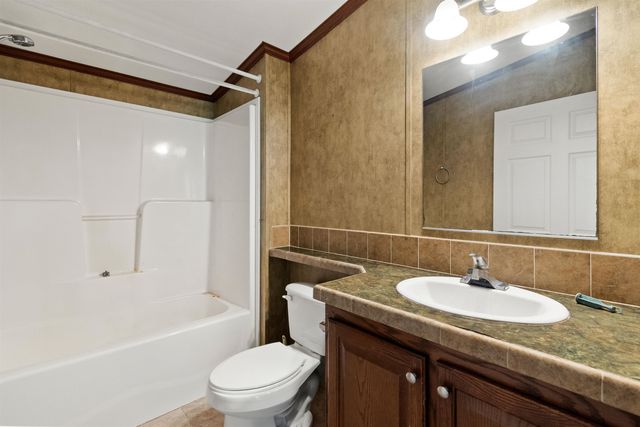 5 Ruths Drive, Swanton, VT 05488