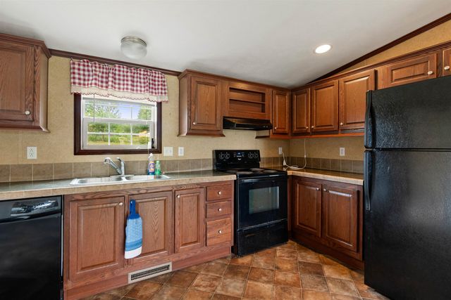 5 Ruths Drive, Swanton, VT 05488