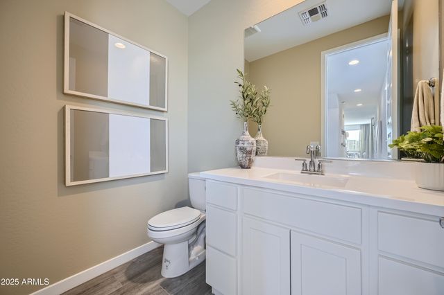 10155 E ULYSSES Avenue, Mesa, AZ 85212