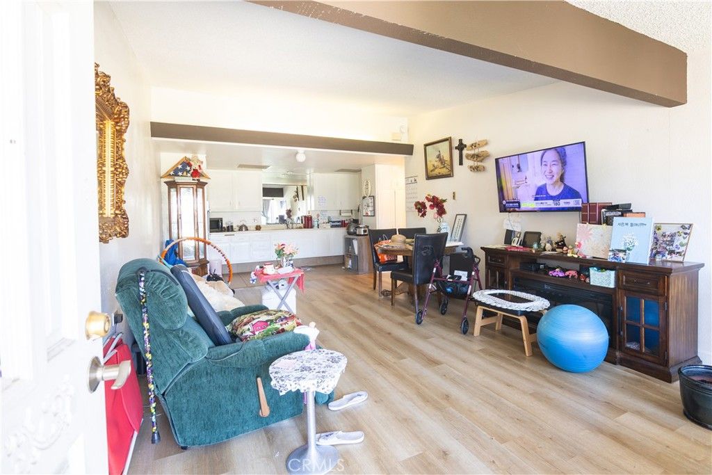 13540 Medinac Lane 104D, Seal Beach, CA 90740 — photo 2