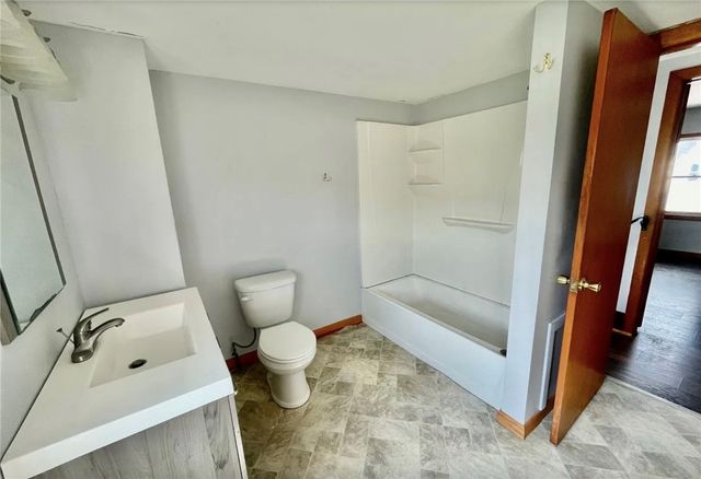 746 6th Avenue, Coraopolis, PA 15108