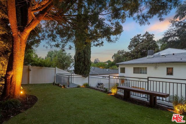 11734 Sunshine Terrace, Studio City, CA 91604