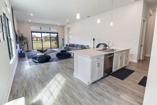 7583 Knight Street, Parkland, FL 33067