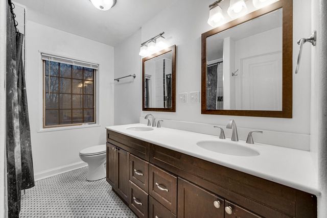 8339 Northcote Avenue, Munster, IN 46321