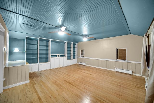 8339 Northcote Avenue, Munster, IN 46321