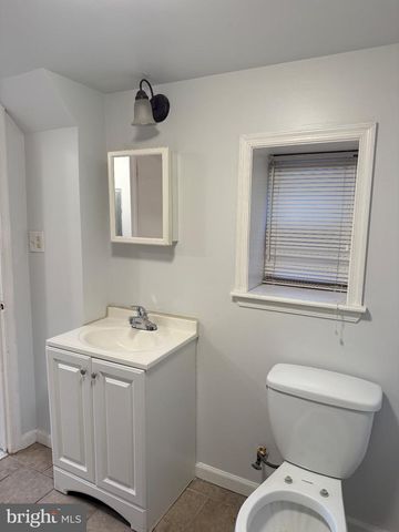 2427 N 10TH ST, Philadelphia, PA 19133