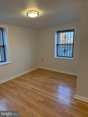 2427 N 10TH ST, Philadelphia, PA 19133