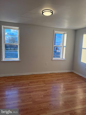 2427 N 10TH ST, Philadelphia, PA 19133