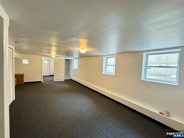 233 Malvern Street, Newark, NJ 07105
