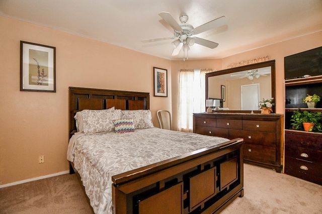 2923 W Greens Rd Road, Houston, TX 77067