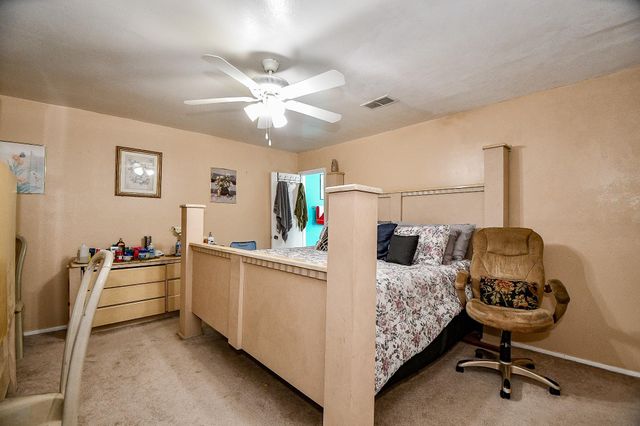 2923 W Greens Rd Road, Houston, TX 77067