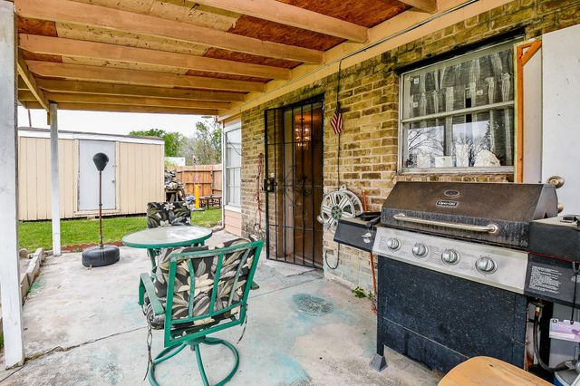 2923 W Greens Rd Road, Houston, TX 77067