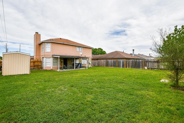 2923 W Greens Rd Road, Houston, TX 77067