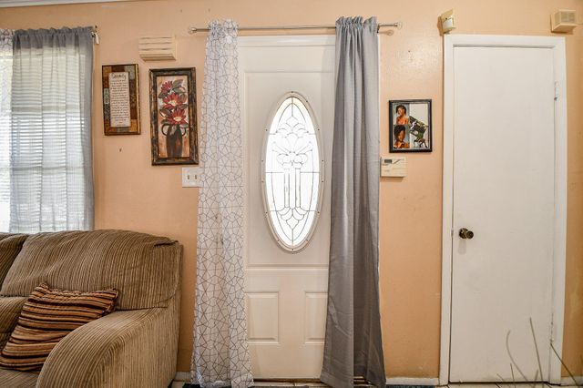 2923 W Greens Rd Road, Houston, TX 77067