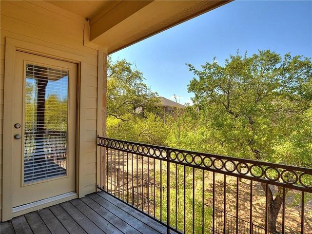 9512 Solana Vista LOOP B, Austin, TX 78750