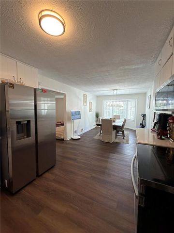 3760 Sunny Hill Drive, Loganville, GA 30052