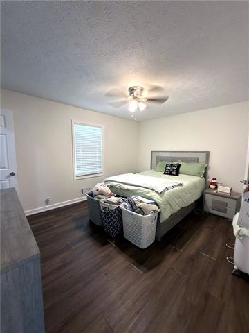 3760 Sunny Hill Drive, Loganville, GA 30052