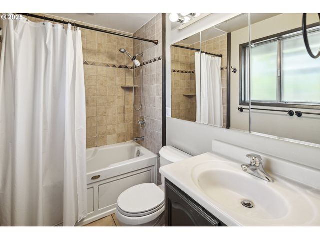 4790 Nw 188TH Ave, Portland, OR 97229
