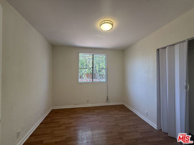 11233 Raymond Avenue, Los Angeles, CA 90044