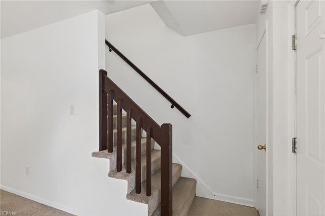 408 Hill Meadow DR, Virginia Beach, VA 23454