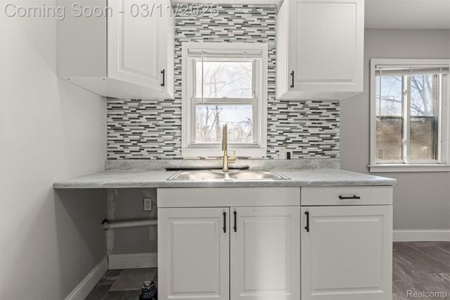 18931 Sawyer Street, Detroit, MI 48228