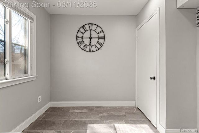 18931 Sawyer Street, Detroit, MI 48228