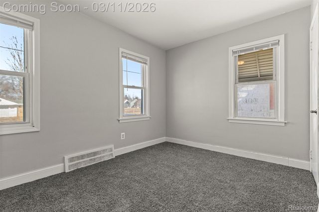 18931 Sawyer Street, Detroit, MI 48228