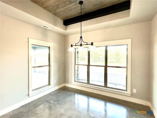 3 Saul Dr, Lampasas, TX 76550
