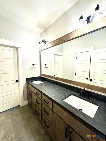3 Saul Dr, Lampasas, TX 76550