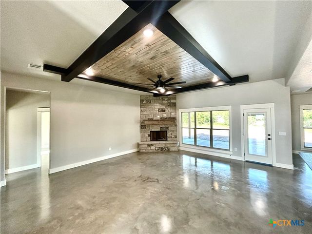 3 Saul Dr, Lampasas, TX 76550