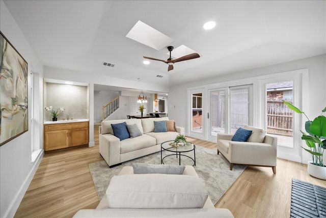 9632 Park Highlands Drive, Dallas, TX 75238