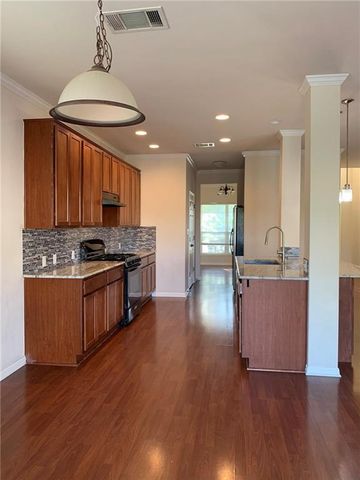 15104 Fernhill DR, Austin, TX 78717