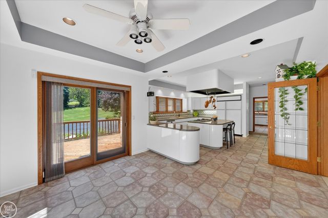 1 Beckford Place, Clarkston, MI 48348