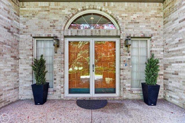 1 Beckford Place, Clarkston, MI 48348